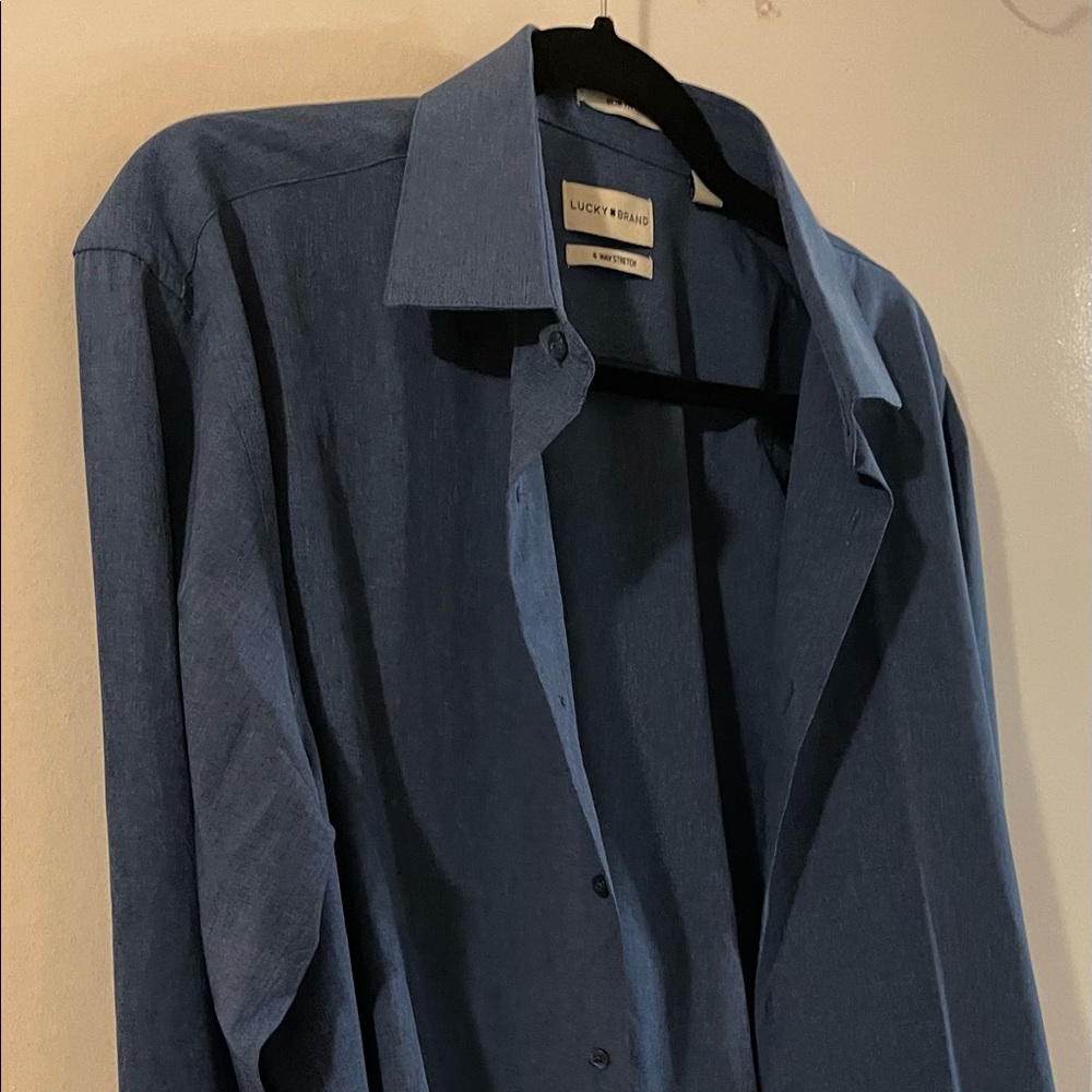 Lucky Brand Button Up (L)